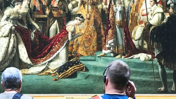 Muzium Louvre: Kemasukan Khusus + Lawatan Berpandu Kumpulan Kecil