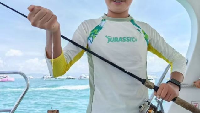 Kelab Memancing dan Kapal Layar Teluk Haitang (Dermaga Persendirian)