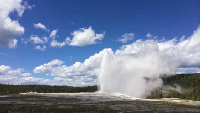 美國鹽湖城+黃石國家公園+老忠實+大稜鏡【中文包車可定制】