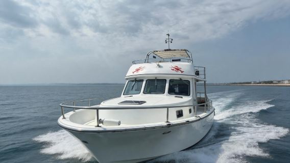 【威海遊艇出海】威海小石島龍蝦號46英尺三層遊艇包船出海海釣