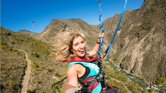 New Zealand travel Queenstown Nevis canyon bungee/swing/super catapult Nevis