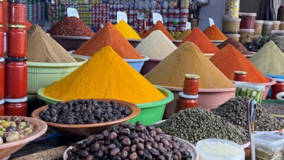 Tunis Central Market: Culinary Tour With Tastings And Guide