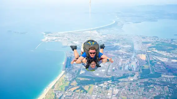 Parachuting from 15,000 feet in Wollongong, Sydney