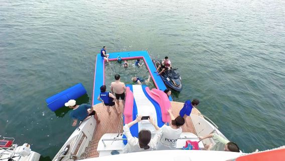 【遊艇長琴島半日遊】三層豪華遊艇來回5小時觀光+穿越港珠澳大橋+海釣+滑梯泳池玩水+遊艇駕駛體驗