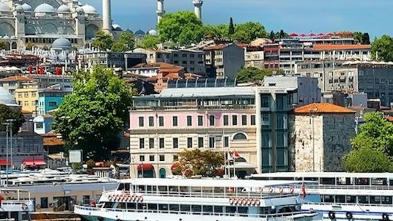 Istanbul: Bosphorus Sightseeing Cruise