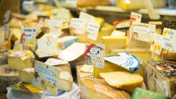 Paris: Guided Food Tour + Market Visit