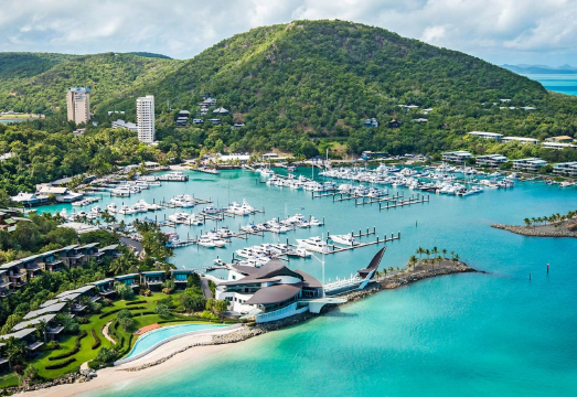 Hamilton Island self-guided tour 1-day tour [Round-trip boat ticket + lunch from Airlie Beach] AUD 138.89