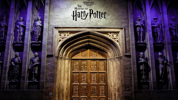 London Warner Bros. Studio Tour - The Making of Harry Potter + Oxford 1-day tour [round-trip bus/1 person booking]