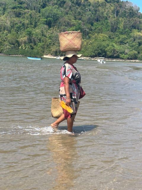 Madagascar: Nosy Sakatia Cruise with Giant Turtles