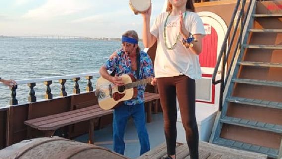 St. Augustine: Black Raven Tropical Sunset Cruise