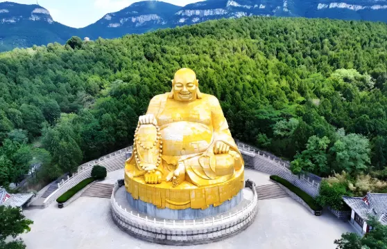 濟南趵突泉 千佛山 大明湖 超然樓 黑虎泉 中文拼團一日遊