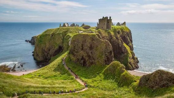 愛丁堡來回：鄧諾塔城堡+凱恩戈姆國家公園一日遊|精緻私人導覽