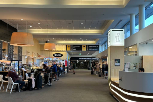 紐西蘭 皇后鎮接機/送機（可訂製周邊遊）市區飯店接駁