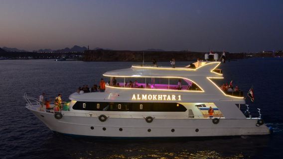 Sharm El Sheikh By Night Dinner On Yacht With Belly Dancer show
