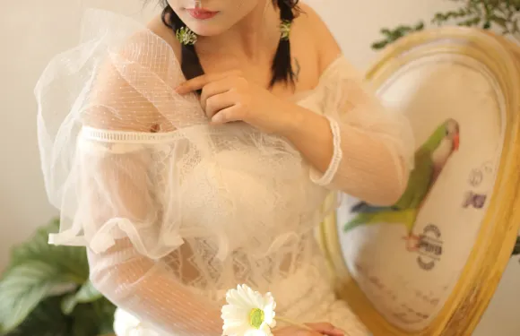 西林旅拍【婚紗照微電影航拍/婚禮跟拍攝影/訂婚跟拍/宣傳片/化妝服裝】