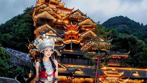 Lawatan Sehari ke Kota Chiyou Jiuli Chongqing + Bandar Lama Gongtan + Pelayaran Sungai Wujiang · Kumpulan Kecil 8 Orang Hiburan Tulen Termasuk Makan Tengahari