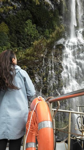 1-day tour to Milford Sound / Piopiotahi in New Zealand [Realnz departure from Queenstown/Te Anau]