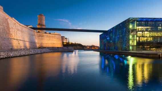 Lawatan sehari Muzium Tamadun Eropah dan Mediterranean Marseille - Pelabuhan Lama Marseille - Istana Longchamp