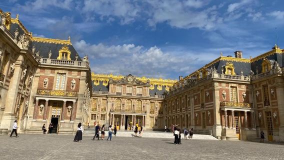 Paris 1-day tour to Palace of Versailles + Auberge Ravoux + Church of Our Lady of the Assumption