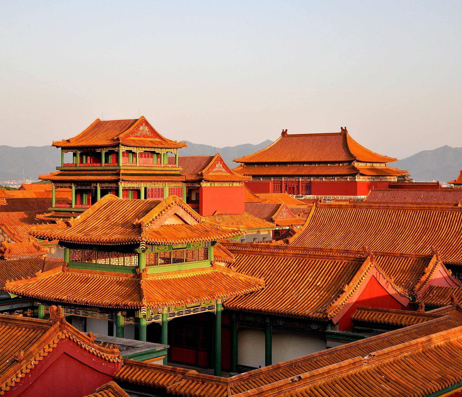 Shanghai/Hangzhou - Noleggio con conducente esclusivo per la Città del Cinema di Hengdian + Tour giornaliero con guida [Guida in cinese/inglese T]