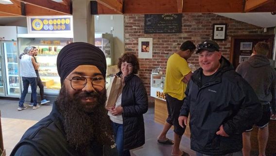Desde Christchurch: Excursión de un día a Akaroa con crucero opcional