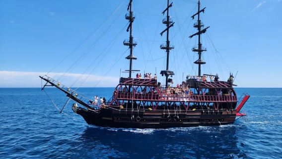 From Antalya: Kemer Pirate Party Boat Trip w/Lunch & Pickup