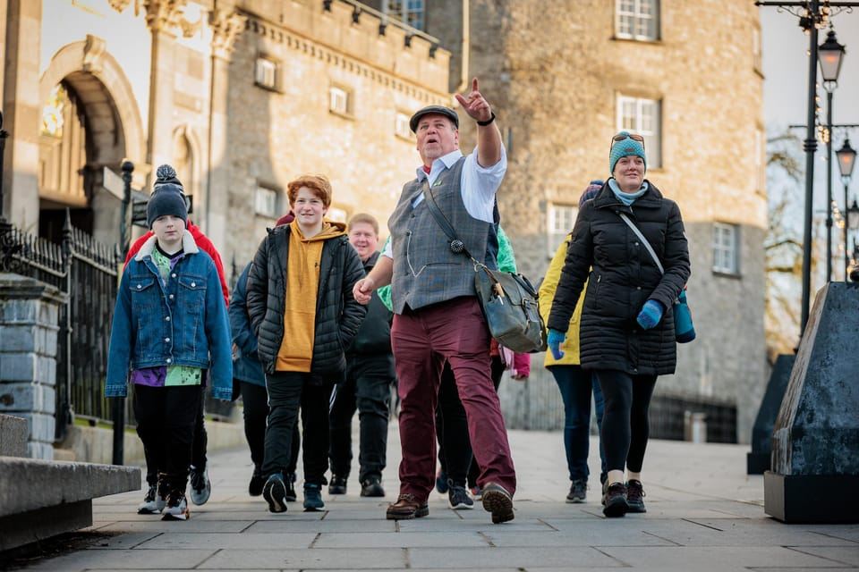 Kilkenny: Historical and Hysterical Guided City Walking Tour