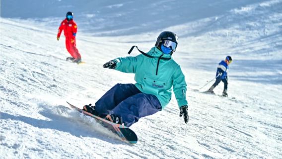 西安來回照金滑雪場一日遊（專業雪道+新手高手皆能暢玩）