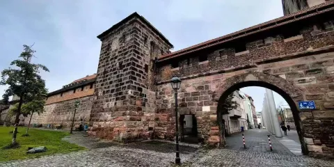 德意志鐵路博物館+紐倫堡劇院+日耳曼國家博物館+聖洛倫茨教堂