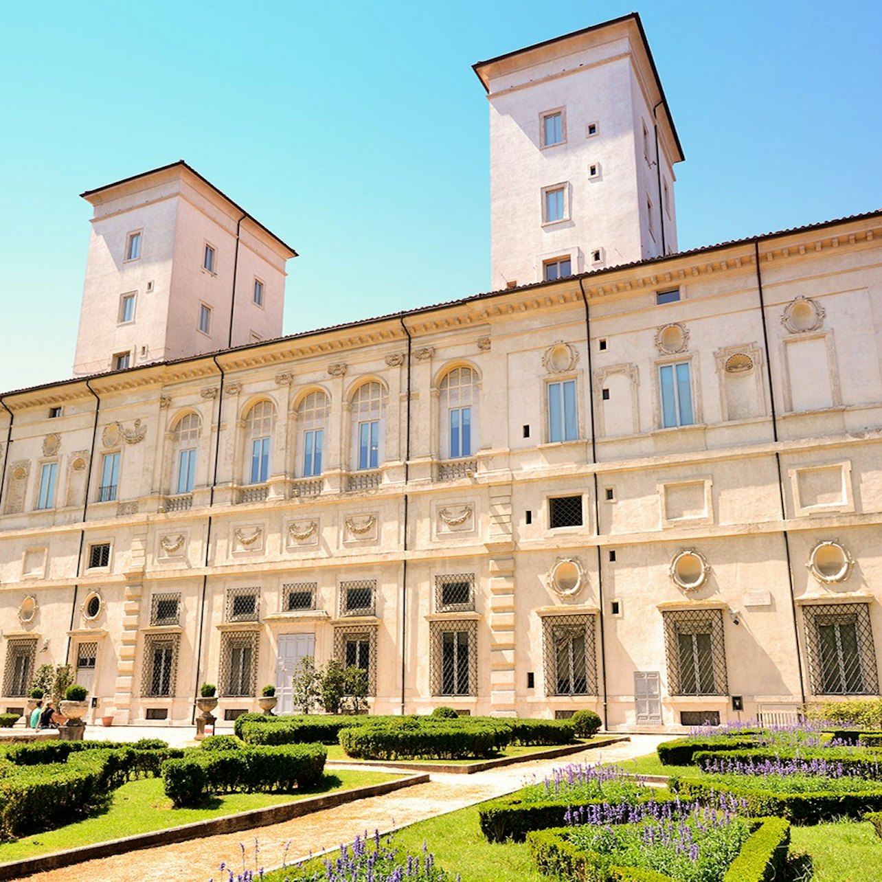 보르헤세 갤러리: 가이드 투어