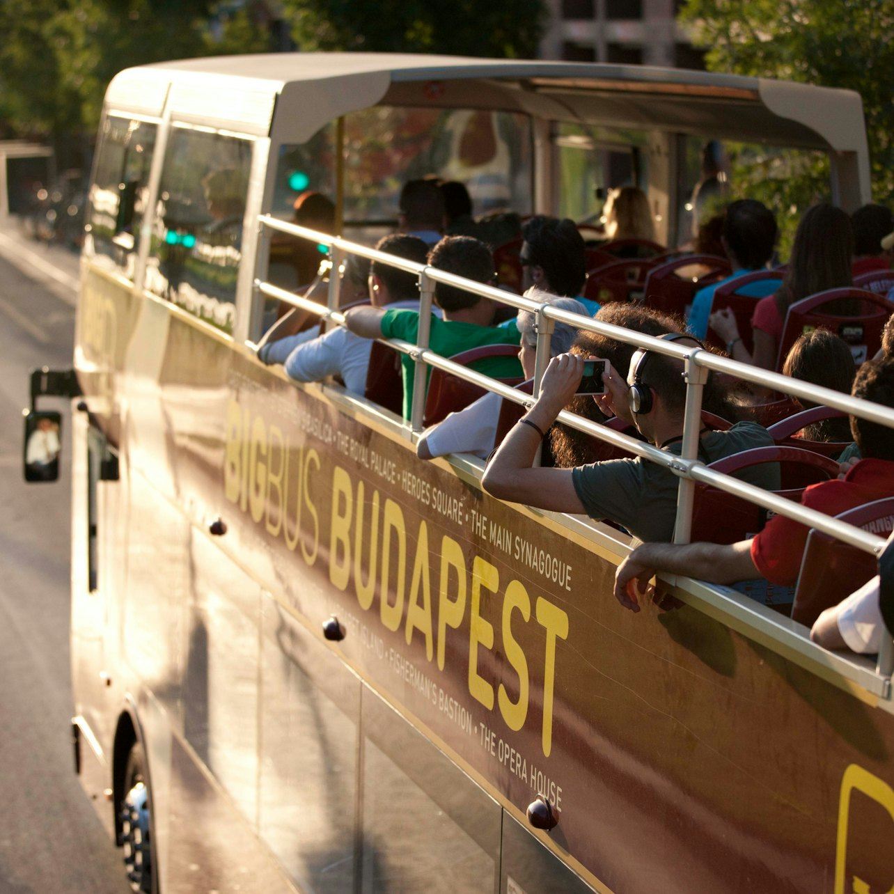Big Bus Budapest: Hop-on Hop-off Bus Tour