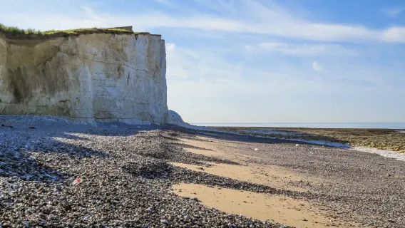 [Chinese/English private charter] Bristol round-trip + Seven Sisters cliffs + Lewes ancient town