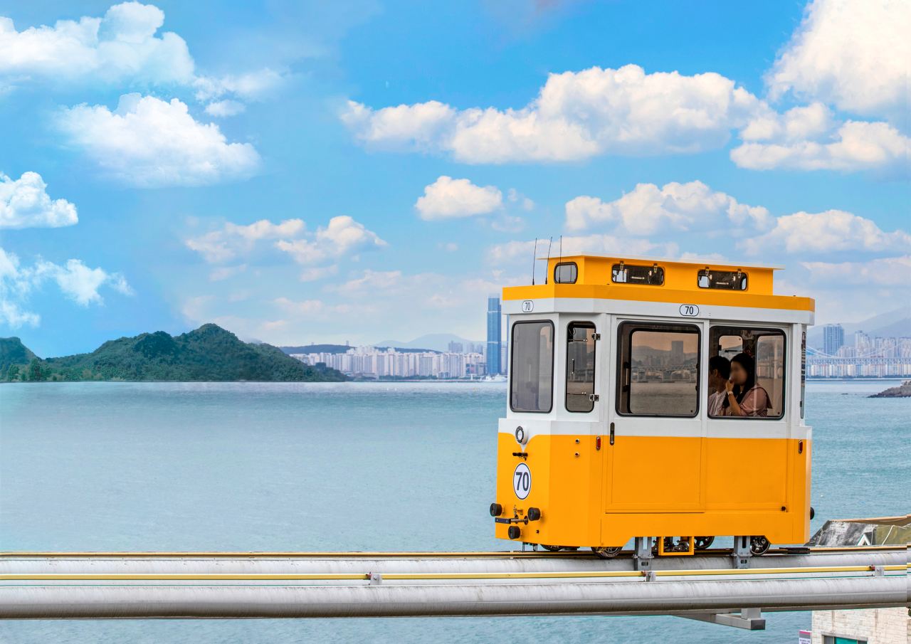 Busan One Day City Tour with Blueline Park Sky Capsule (Oryukdo Skywalk + Huinnyeoul Culture Village + Gamcheon Culture Village)