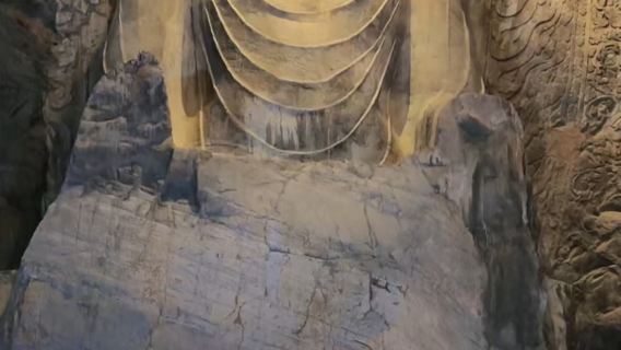 Tagesausflug zu den Longmen-Grotten in Luoyang + Spurensuche nach der Göttin Luo im Luoyang Dahehui Touristenattraktion