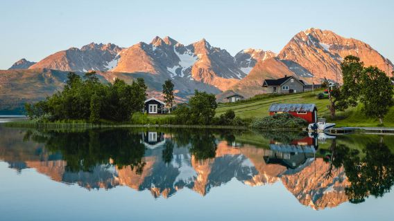 Lyngenfjord + Tromsø one-day tour[Chinese and English private charter I Itinerary Adjustment|Aurora Exploration