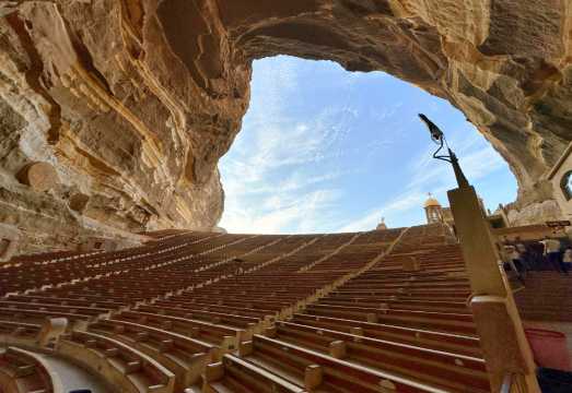 Cairo Citadel 1-day tour: The Cave Church + Hanging Church + Mosque with private car and guide
