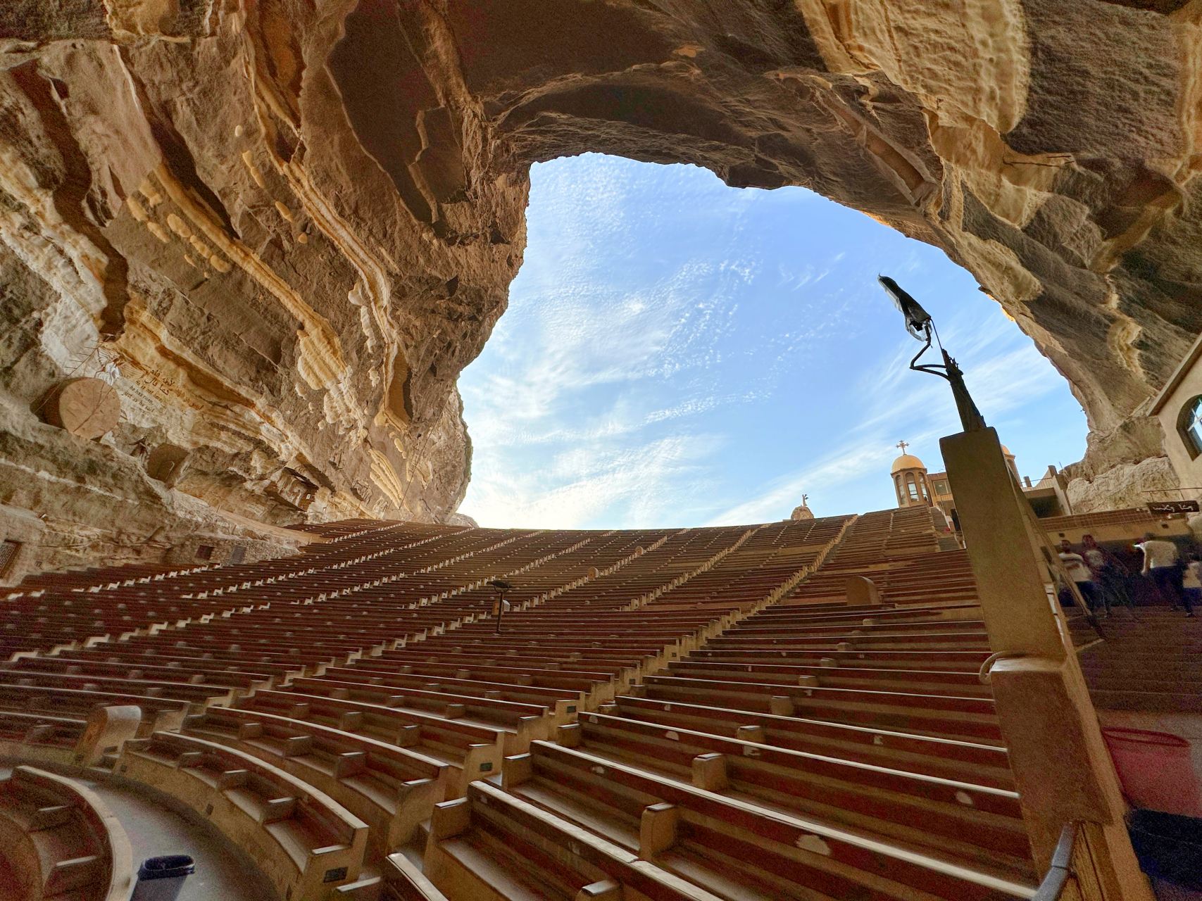 1-day tour of Cairo Citadel: The Cave Church + Hanging Church + Al-Azhar Mosque + Khan el-Khalili