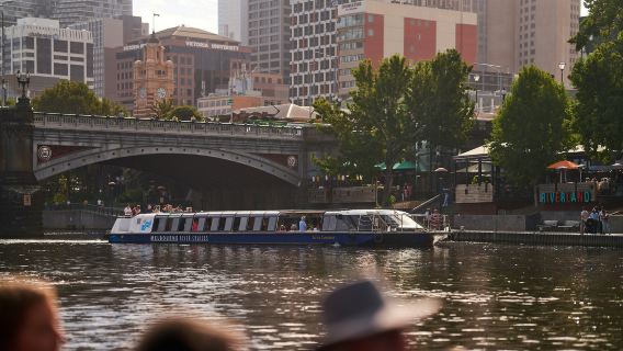 Melbourne: City Highlights Cruise