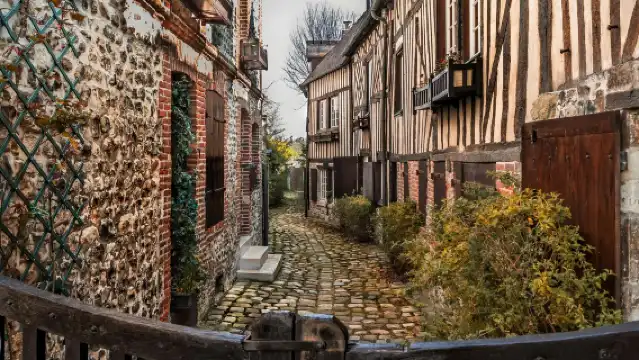 Small-group Excursion to Honfleur and the Cote Fleurie from Paris