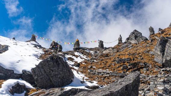 PhakdingTravel Services