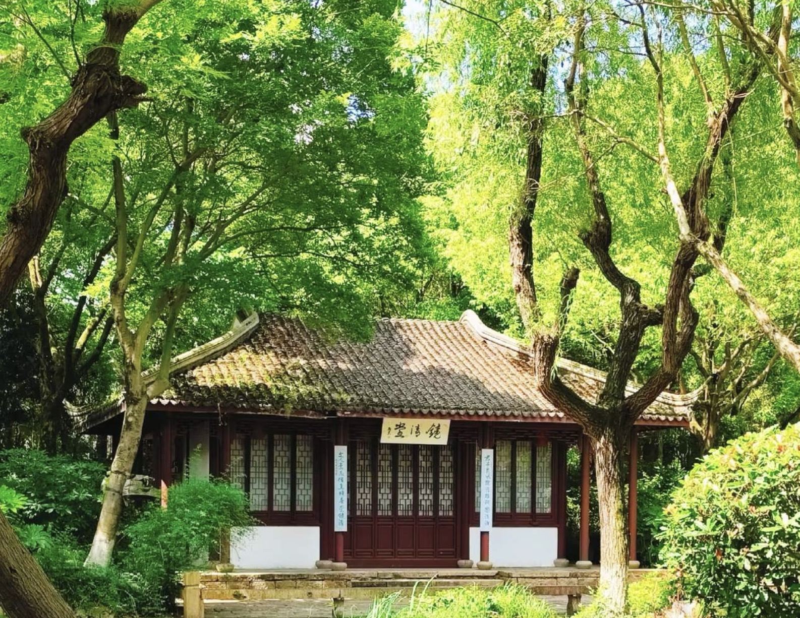 Professional Guided Tours in Chinese and English in Guangzhou, Guangdong, China|Local guide service|Play companion|Guided tours and other services | Foreign guest reception, customizable itineraries