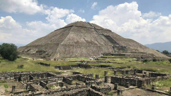 one-day tour to Teotihuacan Sun and Moon Pyramids and Basilica of Our Lady of Guadalupe from Mexico City