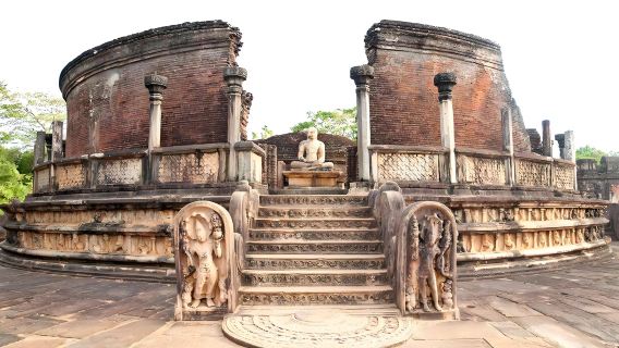 Sri Lanka|Excursion d'une journée à la découverte de l'ancienne ville de Polonnaruwa|Personnalisable sur plusieurs jours + voiture avec chauffeur exclusive &