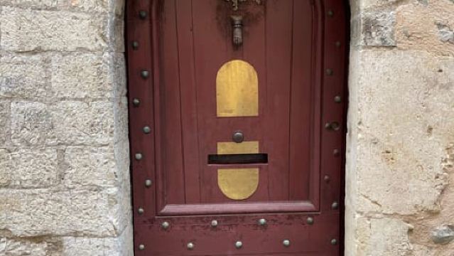 Montpellier: St. Guilhem le Désert and Moureze Day-Trip