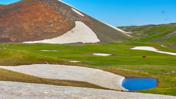 Von Eriwan: Nehmen Sie an der eintägigen Azhdahak-Expedition teil