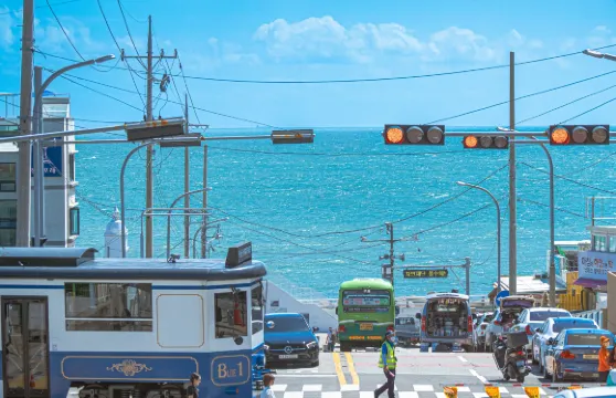 韓國釜山一日遊【海雲台藍線公園/甘川文化村/青沙浦/龍宮寺】
