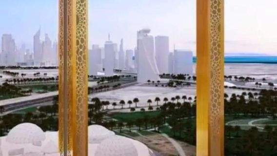 Dubai Day Tour: Al Fahidi District + Dubai Frame + Sky Views Observatory + Canal Walk