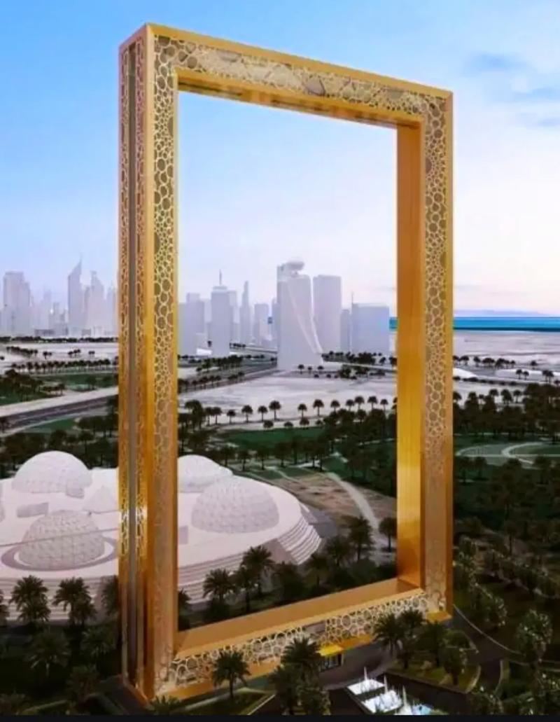 Dubai Day Tour: Al Fahidi District + Dubai Frame + Sky Views Observatory + Canal Walk