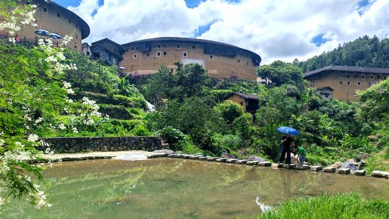 初溪土樓群+田螺坑土樓群一日遊【包車遊+上門接送純玩】