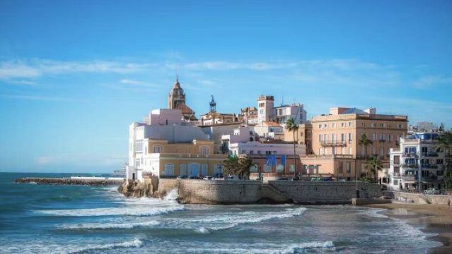 巴塞隆納一日遊【聖家族大教堂+桂爾公園+維森斯之家】